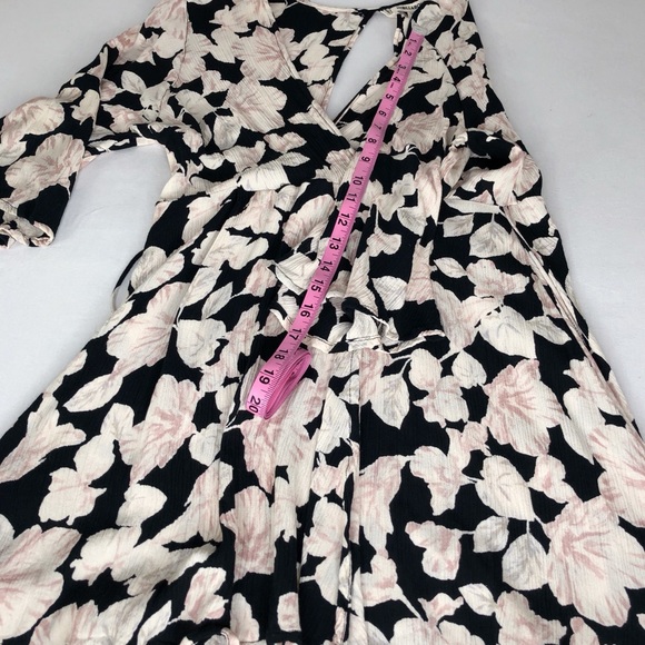 ✨HPx2✨Billabong Floral Split Back Dress S/P - Picture 6 of 7